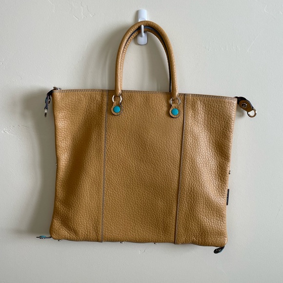 Gabs Firenze Italian-made leather convertible shopping bag - Picture 3 of 8